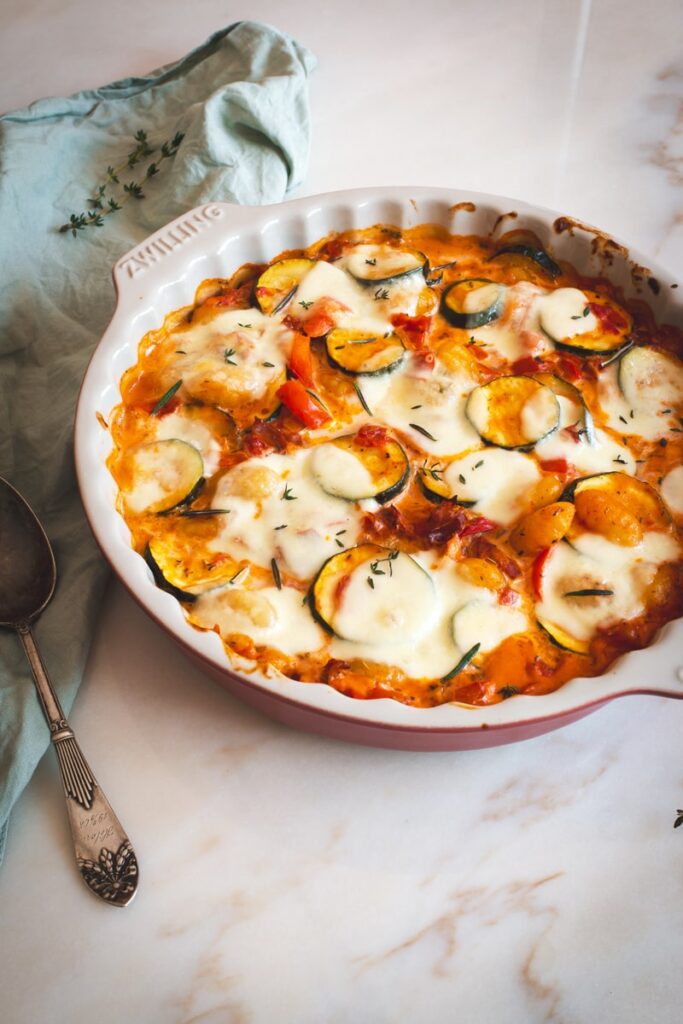 Gnocchi-Auflauf mit Zucchini und Paprika – twopotatoes.de