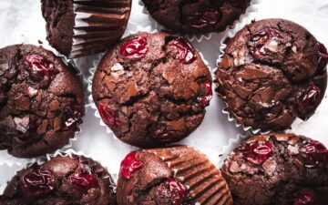 Vegane Schoko-Kirsch-Muffins