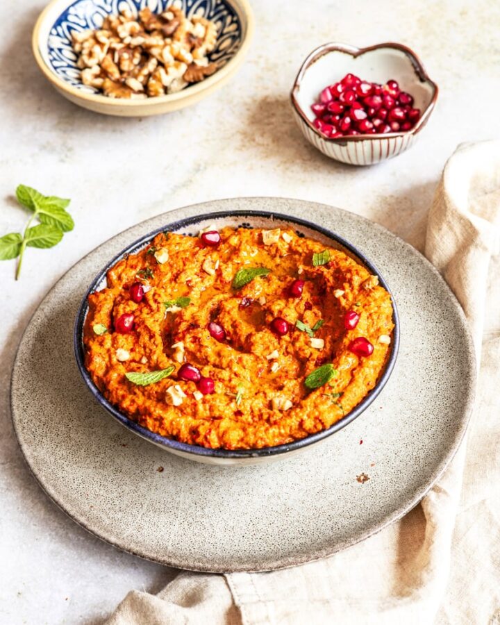Muhammara – Orientalischer Paprika-Walnuss-Dip