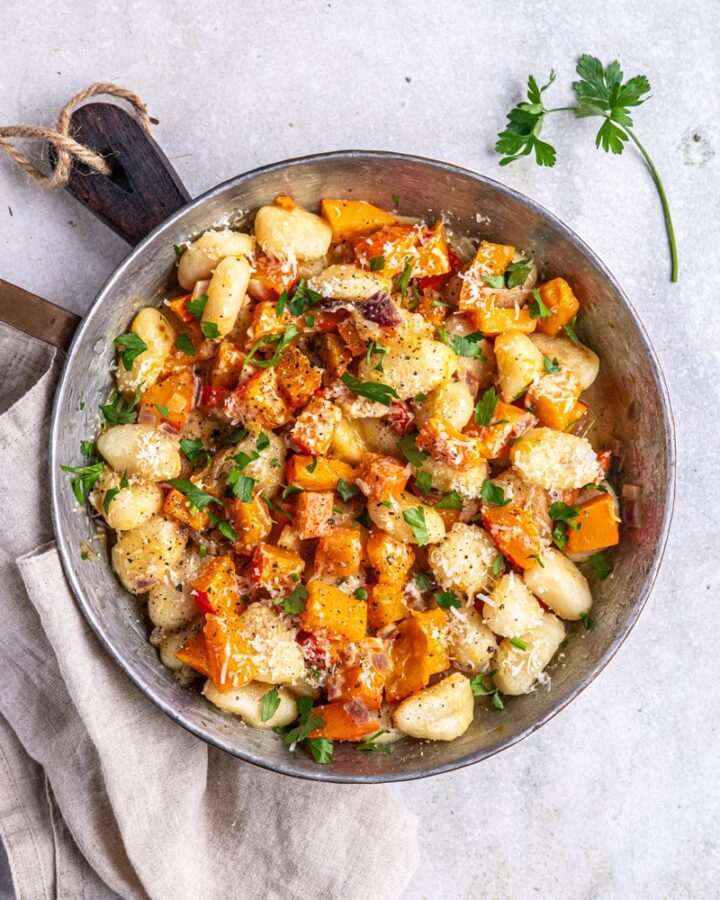Gnocchi-Pfanne mit Kürbis und Parmesan