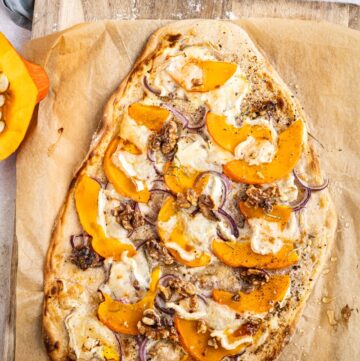 Kürbis-Flammkuchen