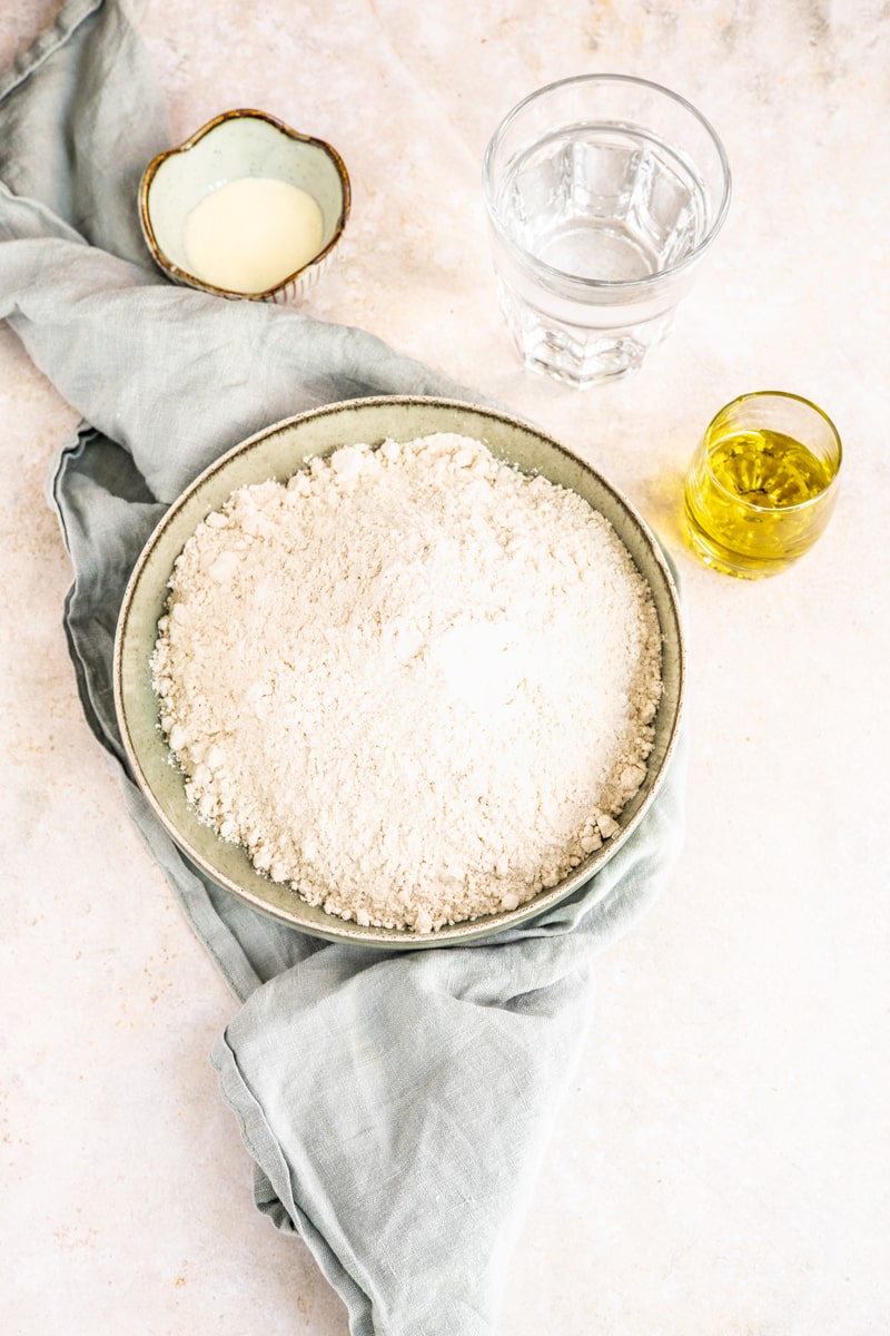 Zutaten Flammkuchenteig