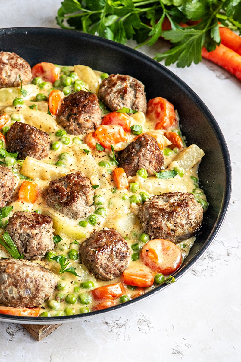 Wikingertopf nah fotografiert