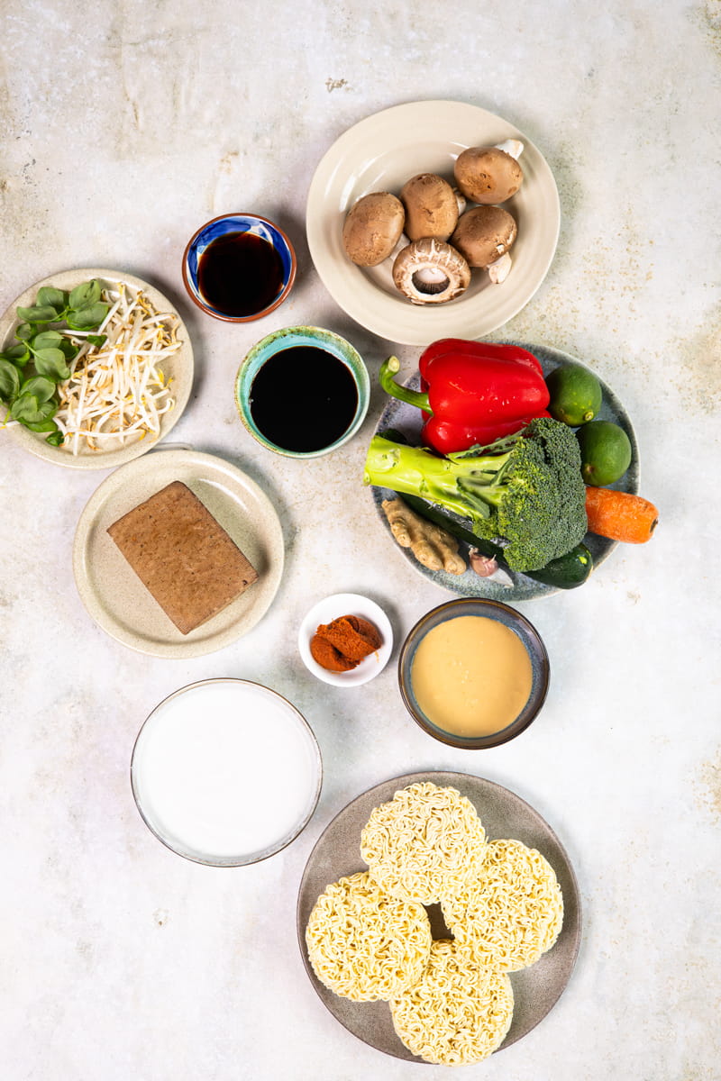 Zutaten für Thai-Kokos-Suppe