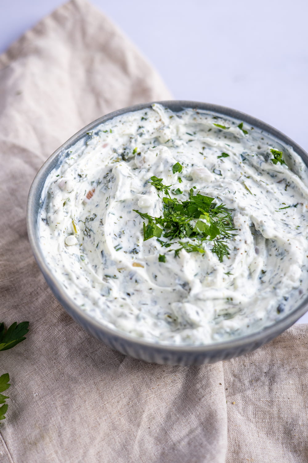 Cremiger Kräuterquark auf twopotatoes.de