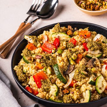 Hirsesalat mit Ofengemüse und Pesto